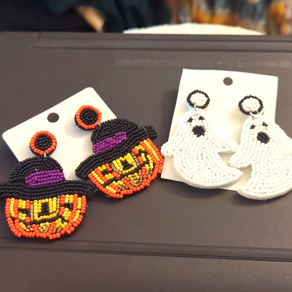 NWT 👻 🎃 BEADED HALLOWEEN DANGLE EARRINGS 🎃 👻 handmade -- ONLY 1 of each!
